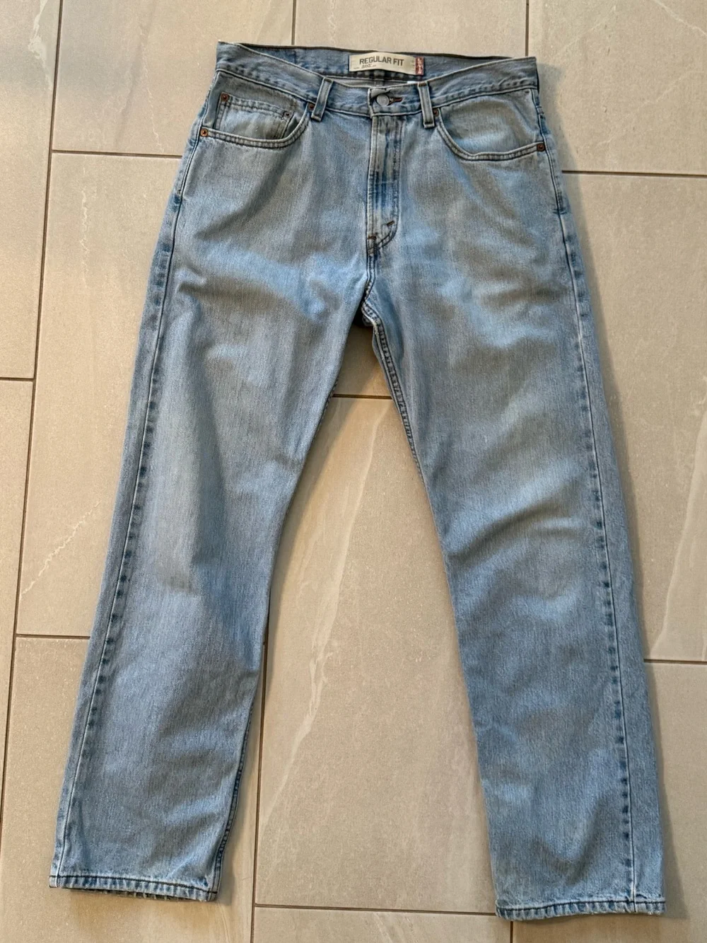 Levi’s 505 Men’s Jeans 33x30 Regular Fit Straight Leg Light Wash Denim